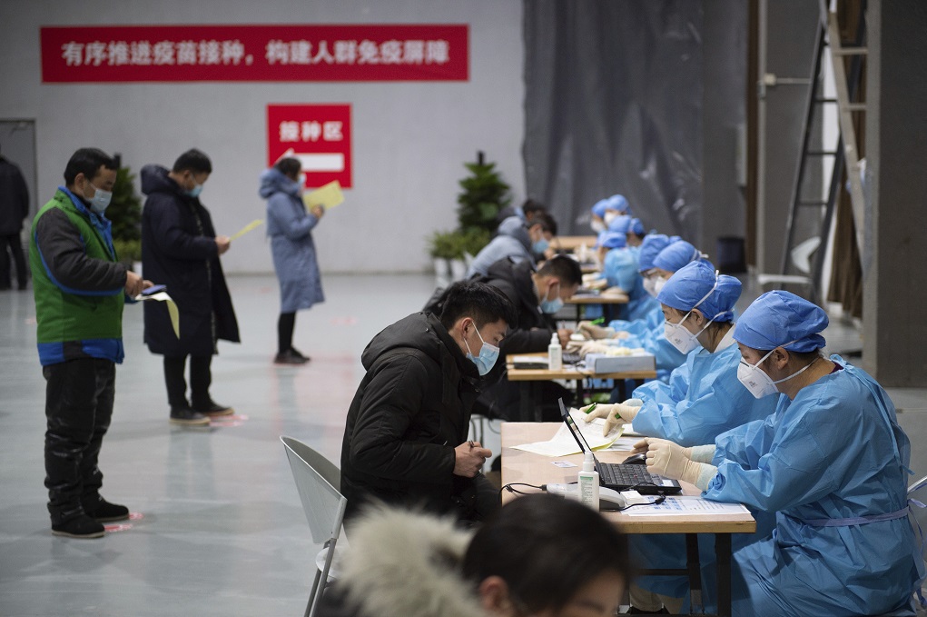 Κίνα: Μαζικοί εμβολιασμοί πριν τις μετακινήσεις για την κινεζική πρωτοχρονιά