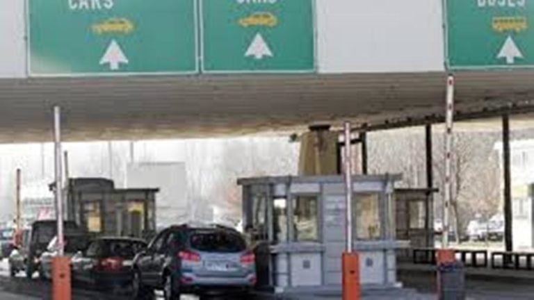 Σέρρες : Αυτόφωρο και βαριά πρόστιμα σε οικογένεια που αρνήθηκε να κάνει rapid test