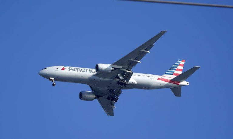 ΗΠΑ-United Airlines: Προσωρινή αναστολή πτήσεων για τα 24 αεροσκάφη Boeing 777