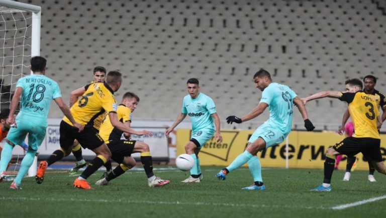 Μεγάλο “διπλό” του Άρη στο ΟΑΚΑ με 2-0 επί της προβληματικής ΑΕΚ (δείτε τα highlights)