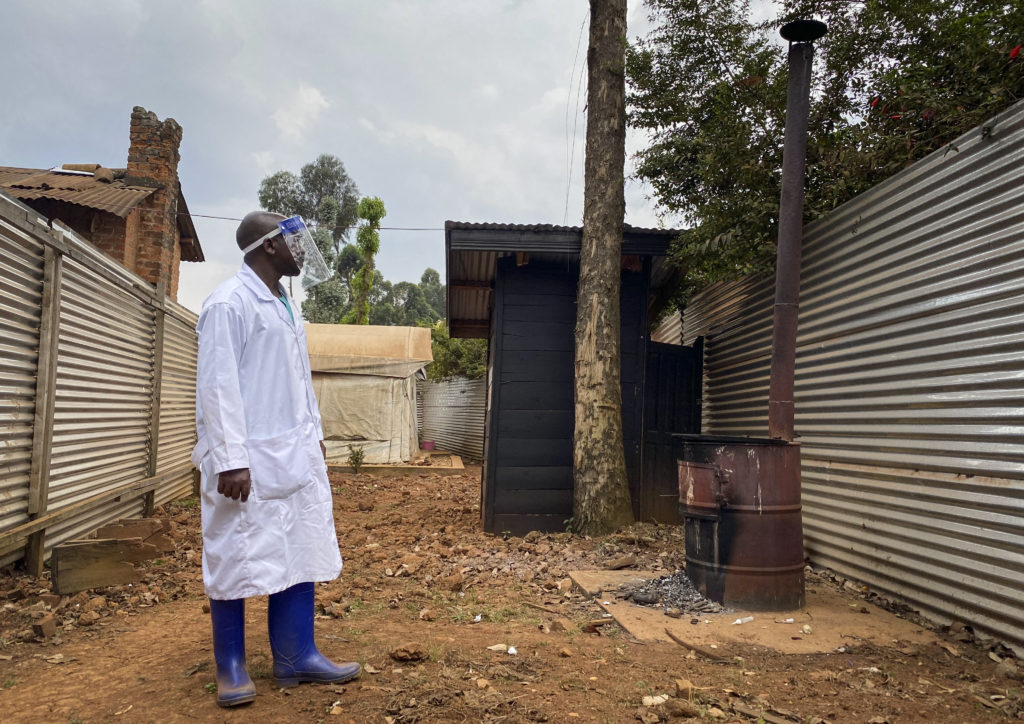 Συναγερμός στον ΠΟΥ για το ξέσπασμα του Έμπολα στη Γουϊνέα και τη ΛΔ του Κονγκό