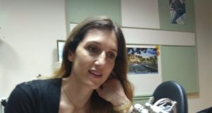 Ε. Πεχλιβάνη, εικαστικός: Πάντα σε δύσκολες  στιγμές η τέχνη ανθίζει