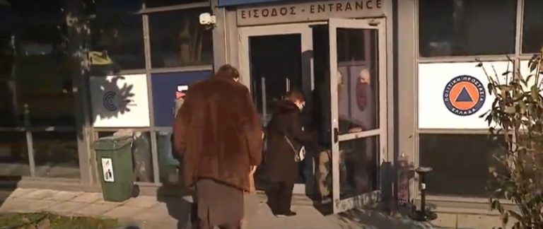 Απρόσκοπτα συνεχίζεται ο εμβολιασμός στη Θεσσαλονίκη