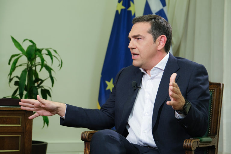 Αλ. Τσίπρας: Η κα. Μενδώνη επέλεξε να αυτογελοιοποιηθεί