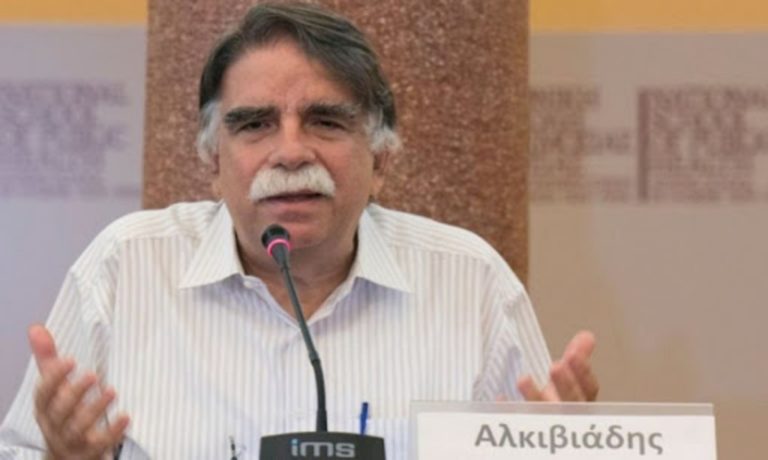 Α. Βατόπουλος: Γιατί παρά το Lockdown, γεμίζουν οι ΜΕΘ (video)
