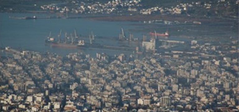 Με απόφαση της Περιφέρειας θα ελέγχονται οι καμινάδες της ΑΓΕΤ και της Χαλυβουργίας
