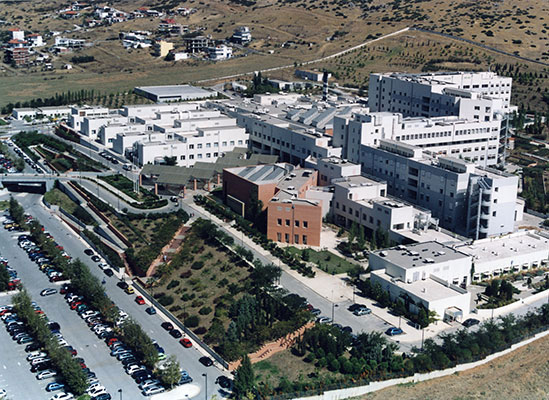 Νοσοκομείο Παπαγεωργίου: Kάρτες καυσίμων σε ιατρούς και νοσηλευτές από την Avin Oil