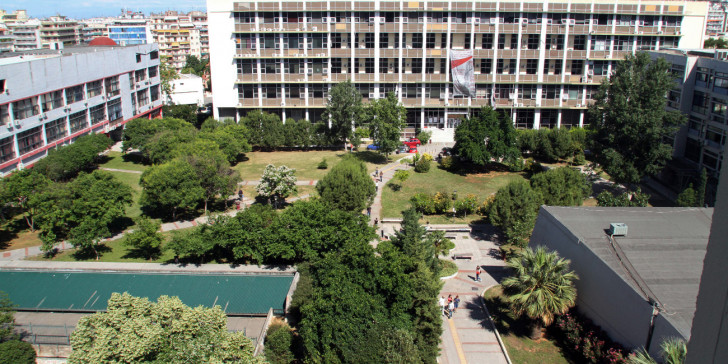 Καταδικάζει η Σύγκλητος του ΑΠΘ καταληψίες και αστυνομία