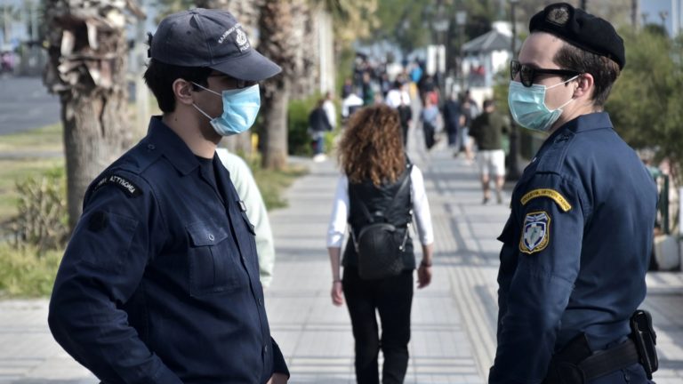 Κρήτη: 108 παραβάσεις για μη χρήση μάσκας και sms