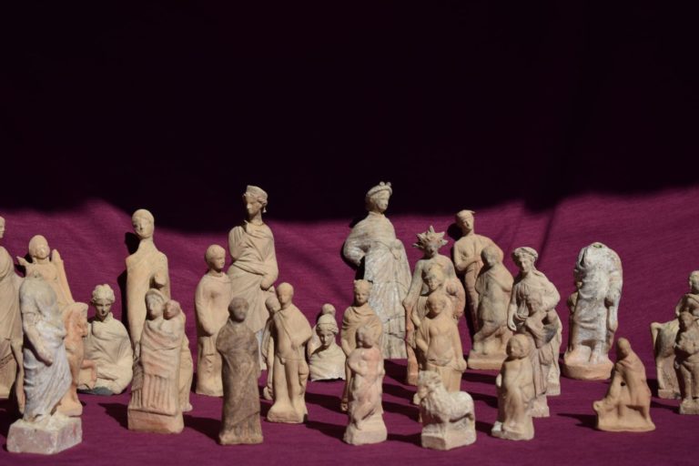 Τουρκία: Ανακαλύφθηκε μεγάλος αριθμός ειδωλίων που απεικονίζουν αρχαίους Έλληνες θεούς
