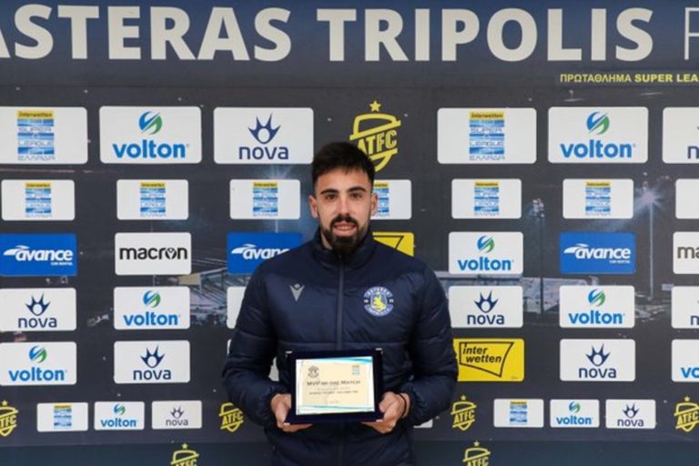 Βράβευση του MVP Of The Match Pepe Castano