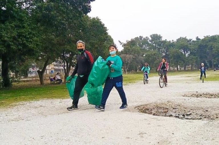 Εθελοντική δράση καθαρισμού στο πρώην στρατόπεδο Καρατάσιου την Κυριακή 28 Φεβρουαρίου