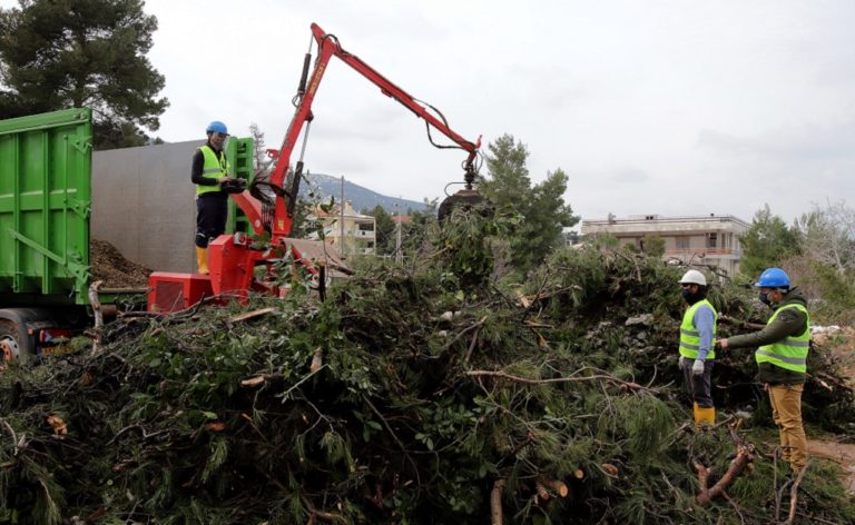 Στην τελική ευθεία για πλήρη αποκατάσταση των βλαβών – 400 σπίτια χωρίς ρεύμα (video)