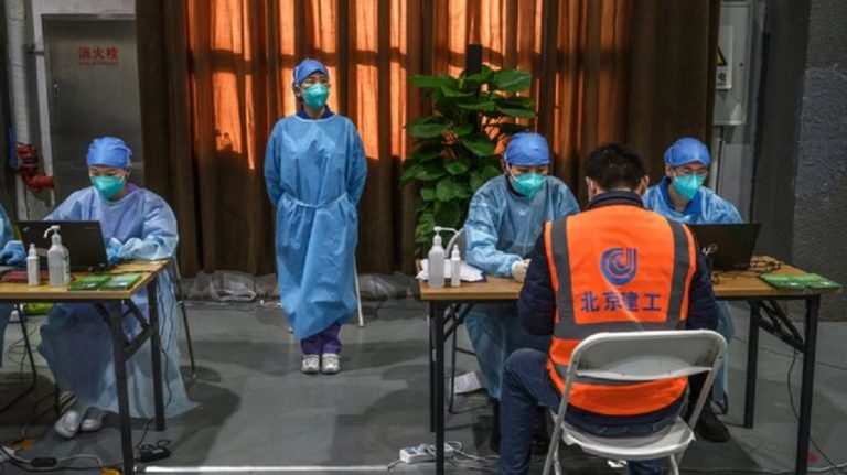Εμβόλιο – μαϊμού με αλατόνερο προς εξαγωγή από την Κίνα – Eξαρθρώθηκε δίκτυο