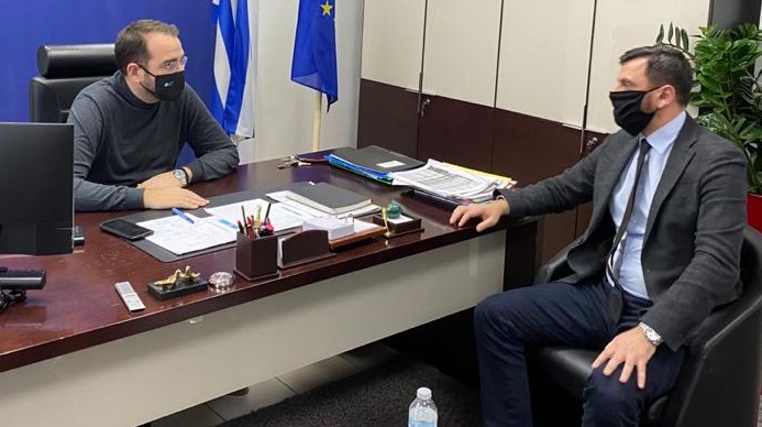 Ενίσχυση περισσότερων επιχειρήσεων ζητούν επαγγελματίες της Ηλείας – Συνάντηση Νικολακόπουλου με Φαρμάκη