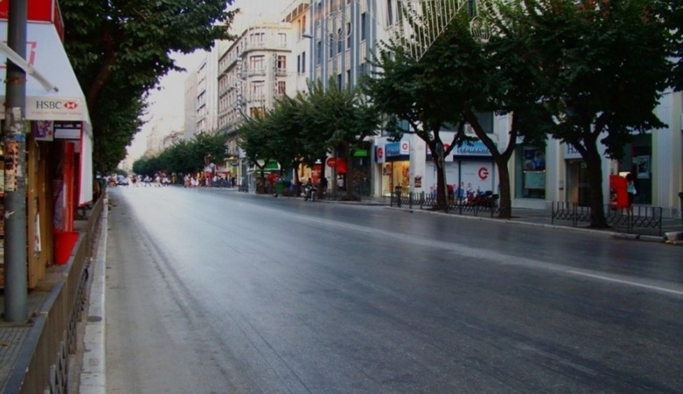 Αντικατάσταση 41 φτελιών στην οδό Τσιμισκή από το δήμο Θεσσαλονίκης