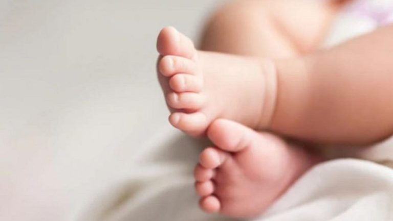 Ισπανία: Συνελήφθη μητέρα επειδή πούλησε το μωρό της σε ζευγάρι έναντι 2.000 ευρώ