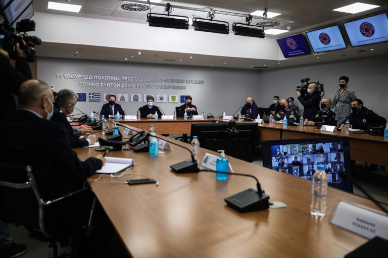 “Μήδεια” – Έκτακτη σύσκεψη: Στο μέγιστο δυνατό απρόσκοπτος ο εμβολιασμός