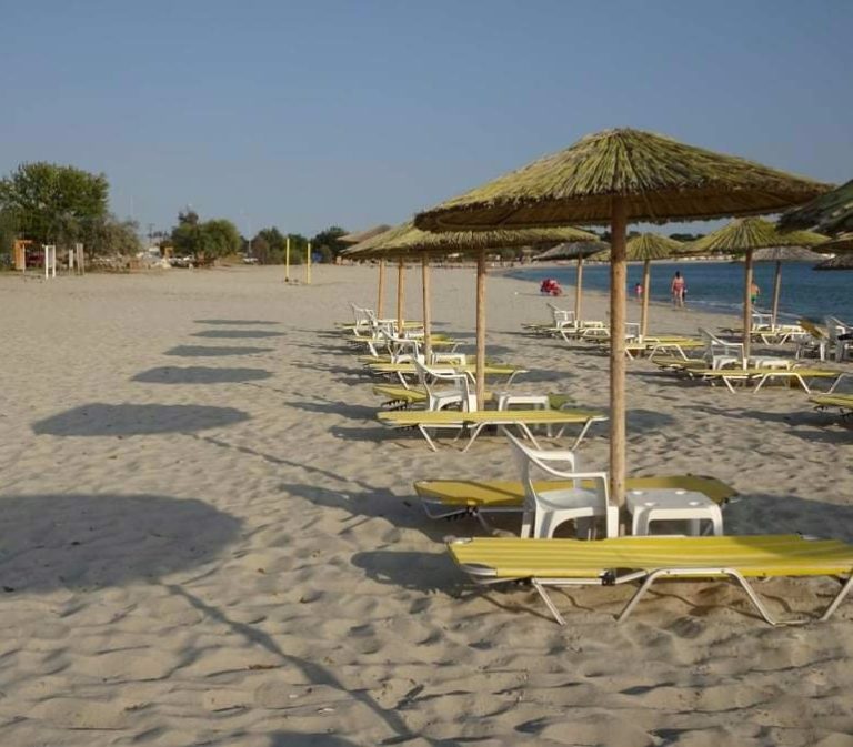 Ροδόπη: Εξοπλισμός προσβασιμότητας σε παραλίες του Δήμου Κομοτηνής για ΑμεΑ