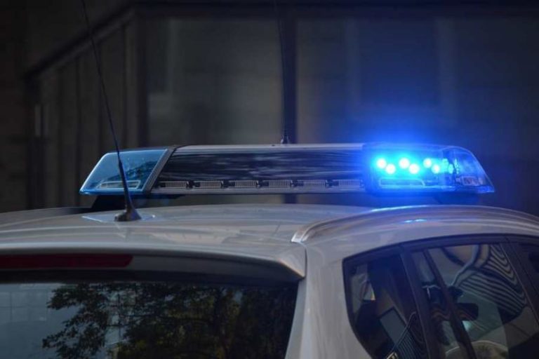 Ηράκλειο: Σύλληψη αστυνομικού – Μετέφερε 42,5 κιλά εκρηκτικά με το αυτοκίνητό του