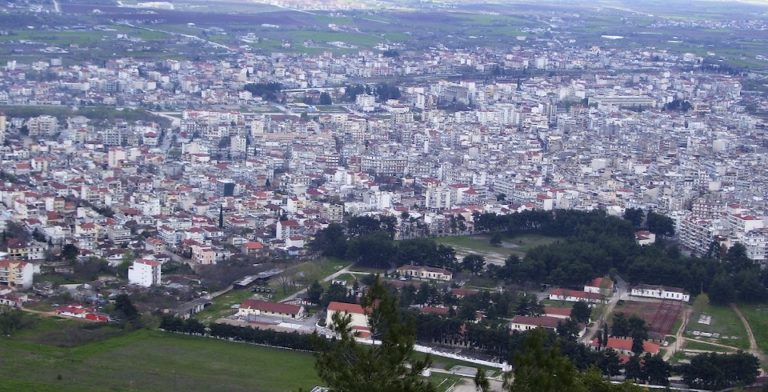 Δράμα: Συνωστισμός με 2.000 άτομα σε κηδεία