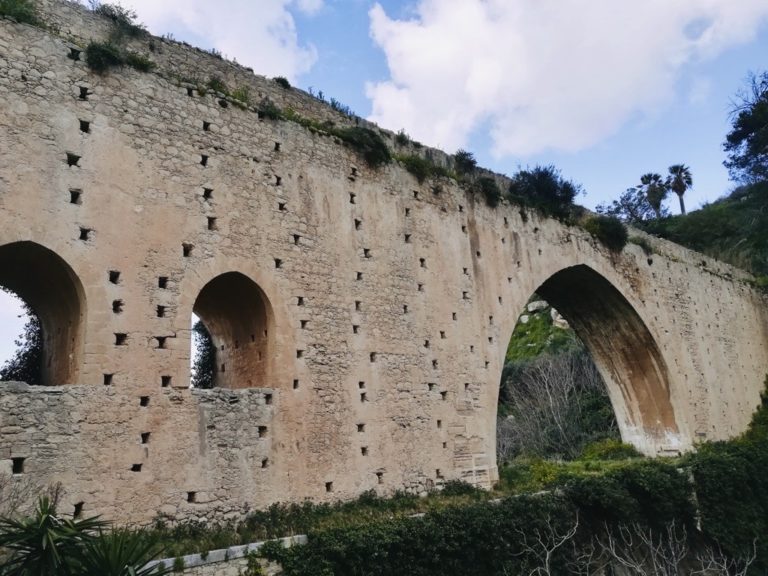 Κρήτη: Πρωτοβουλία για την προστασία – ανάδειξη του υδραγωγείου του Μοροζίνι