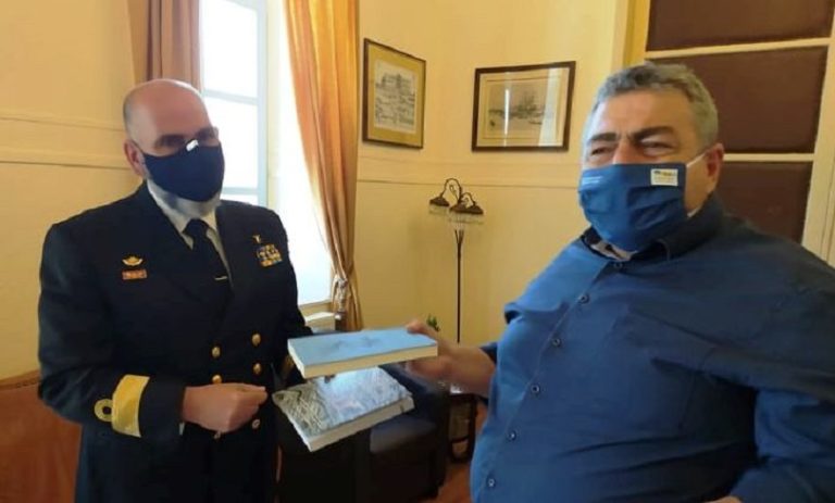 Εθιμοτυπική επίσκεψη στον Αντιπεριφερειάρχη Χανίων του νέου Διοικητή του ΚΕΝΑΠ