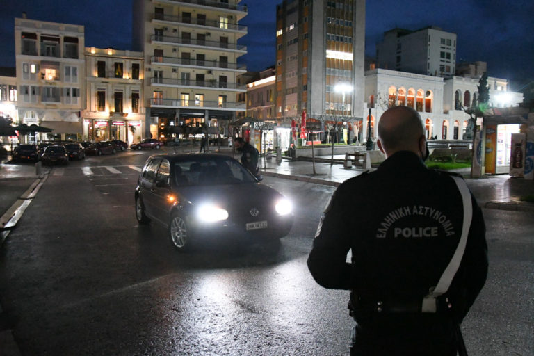 Δέκα συλλήψεις και πρόστιμα αξίας 456.950 ευρώ για παραβίαση μέτρων κατά του κορονοϊού