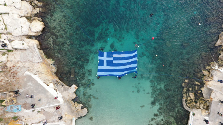 25η Μαρτίου 1821: Η Ελλάδα γιορτάζει σε κάθε γωνιά της  (εικόνες – βίντεο)