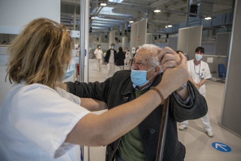 Ισπανία – κορονοϊός: Η Μεγάλη Εβδομάδα των Καθολικών  “κρίσιμο στοίχημα”
