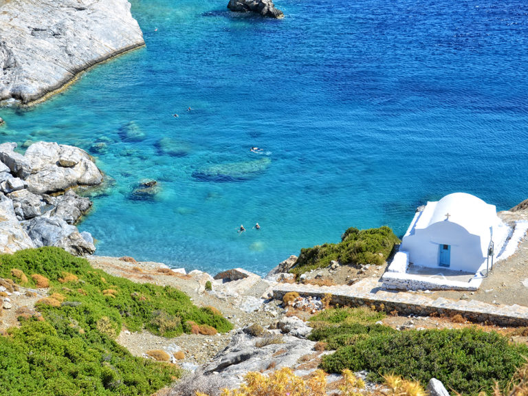 Ύμνοι από διεθνή ΜΜΕ για την Αμοργό