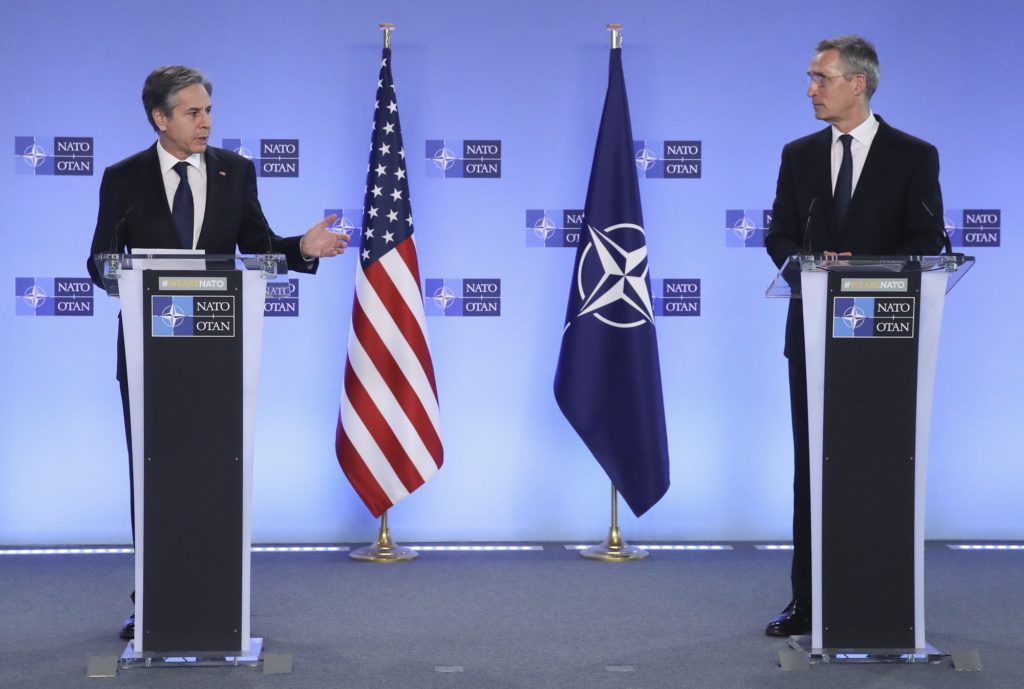 Στόλτενμπεργκ & Μπλίνκεν προσβλέπουν σε αναζωογόνηση του ΝΑΤΟ και σε νέα διατλαντική σχέση (video)