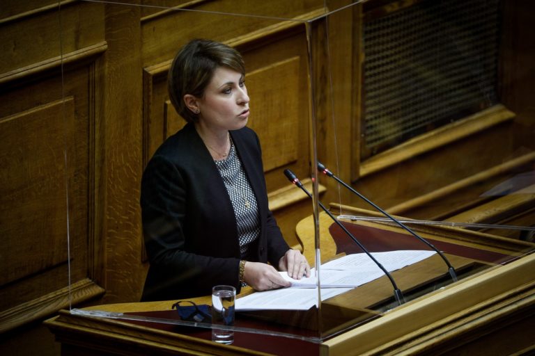 Προπηλακισμός της βουλευτού Χριστίνας Αλεξοπούλου – Ανακοίνωση της ΝΔ