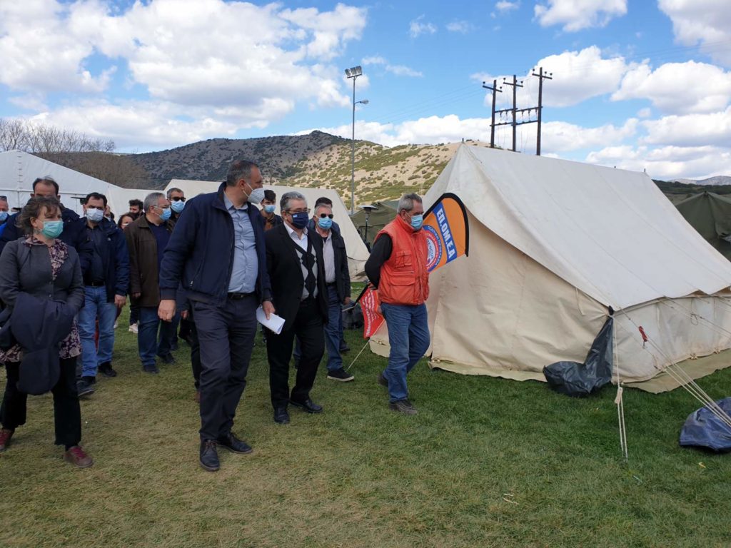 Δ. Κουτσούμπας: Άμεση στέγαση των πληγέντων – Ν’ απαλλαγούν από χρέη (εικόνες – βίντεο)