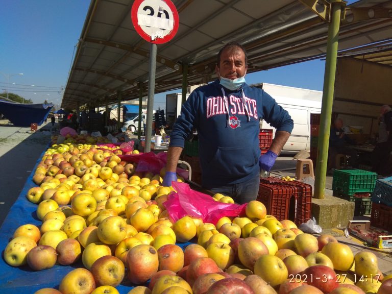 Ροδόπη-Σ. Δαγγουλίδης- παραγωγός φρούτων: “Πονοκέφαλος” το νομοσχέδιο για τις λαϊκές αγορές