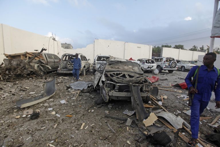 Σομαλία: Είκοσι νεκροί από έκρηξη παγιδευμένου αυτοκινήτου