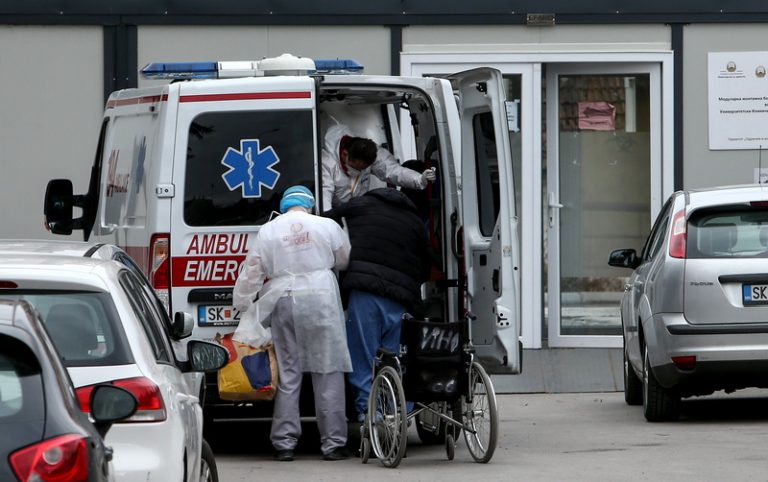 Β. Μακεδονία: Έκρηξη κρουσμάτων και θανάτων από κορονοϊό