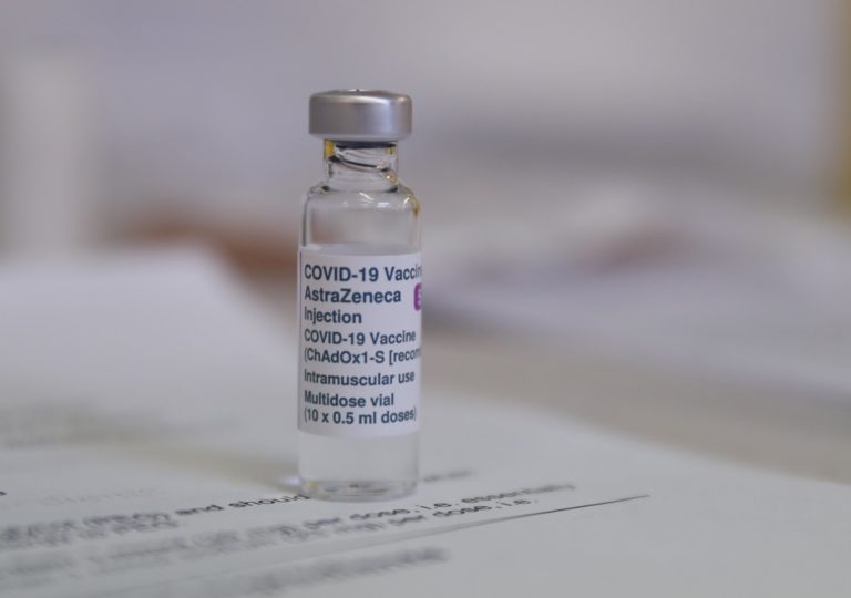 Ο καθηγητής Λιγοξυγκάκης από το Πανεπιστήμο της Οξφόρδης για το εμβόλιο της Astrazeneca (audio)