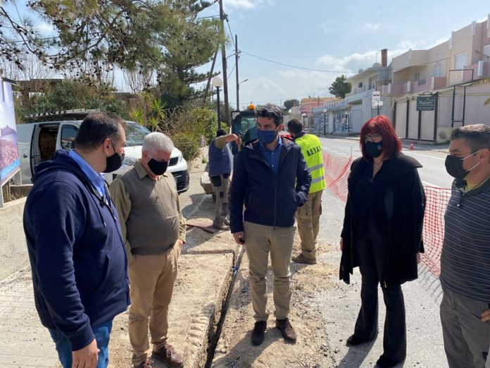Χανιά: Αυτοψία σε έργα από το Δήμαρχο και την πρόεδρο της ΔΕΥΑΧ