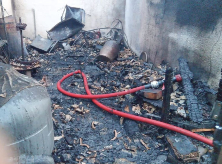 Κέρκυρα: Κάηκε ολοσχερώς αποθήκη στην Καμάρα
