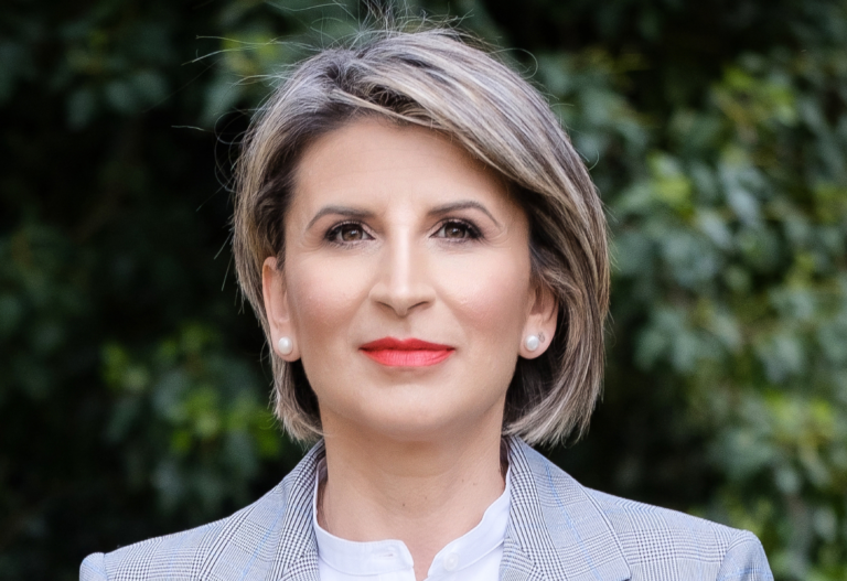 Φ. Καζάκου: Πότε θα σπάσει επιτέλους η γυάλινη οροφή;