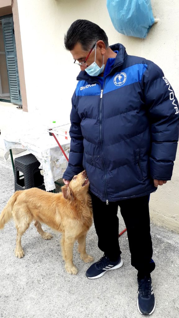Γριζάνο Φαρκαδόνας: Σκύλος φύλακας – άγγελος λίγο πριν από τον σεισμό