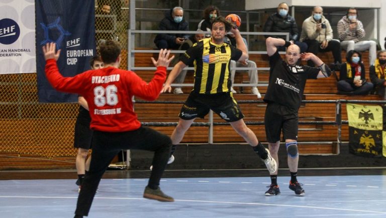 Η ΑΕΚ νίκησε 29-27 τη Νέβα και πέρασε στα ημιτελικά του European Cup