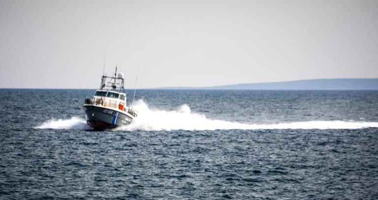 Χανιά: Επιχείρηση διάσωσης μεταναστών στα ανοιχτά των Κυθήρων από το «Χρυσή Express»