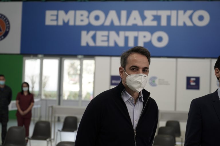 K. Μητσοτάκης: Ως τις αρχές Μαΐου θα έχουν εμβολιαστεί όλοι οι άνω των 60 (video)