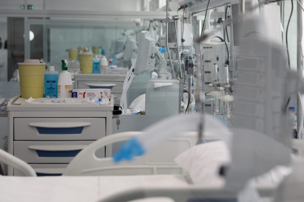 100 ασθενείς με κορoνοϊό στα νοσοκομεία της Κρήτης