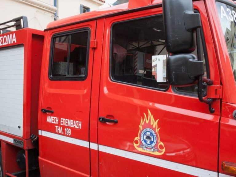 Φωτιά σε αποθηκευτικό χώρο διπλοκατοικίας στο Λιβαδάκι Λάρισας