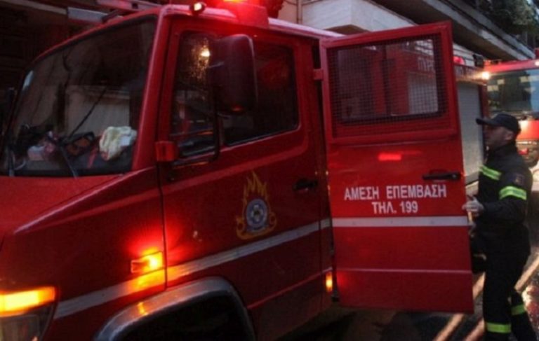 Ηράκλειο: Συναγερμός το βράδυ για πυρκαγιά στις αποθήκες του παλαιού Συνεταιρισμού Αρχανών