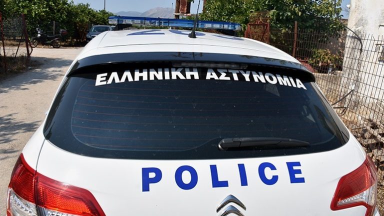 Συνελήφθησαν δύο άτομα για παράνομη μεταφορά αλλοδαπών στην Ημαθία