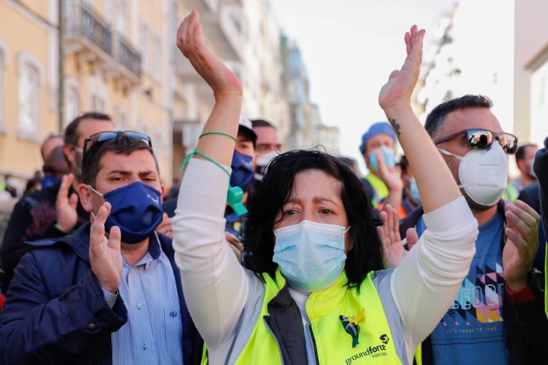 Σταδιακό χαλάρωμα μέτρων στην Πορτογαλία